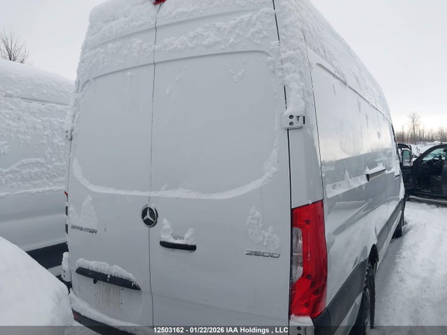 Mercedes-Benz Sprinter 2500 2025 W1Y4KCHY8SP786479 Image 4