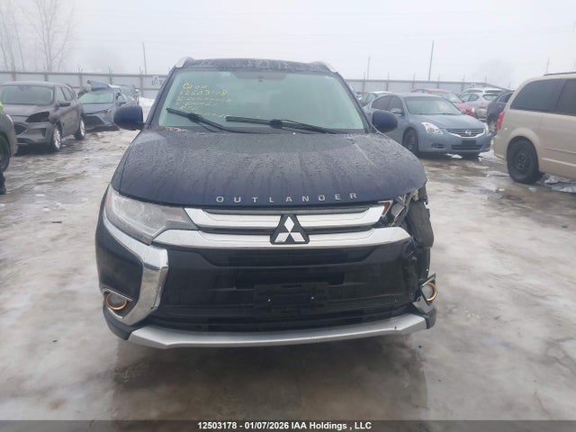 Mitsubishi Outlander Es 2016 JA4AZ2A38GZ610081 Image 13