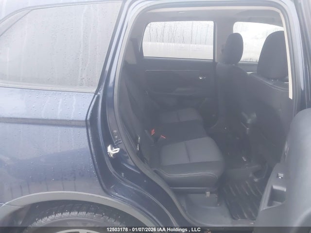 Mitsubishi Outlander Es 2016 JA4AZ2A38GZ610081 Image 8