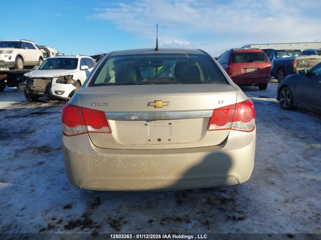 1G1PE5SB9E7267477 Chevrolet Cruze 2lt