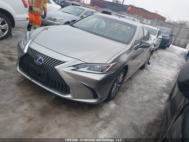 JTHB21B18K2035602 Lexus Es 300h 300h