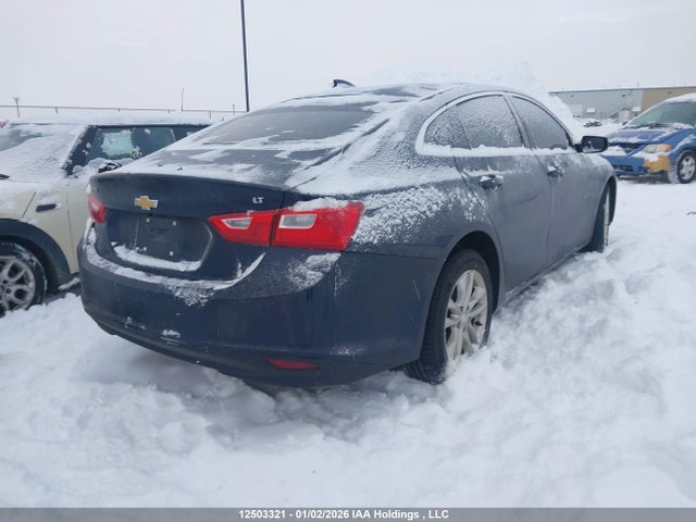 1G1ZD5ST1JF121014 Chevrolet MALIBU LT