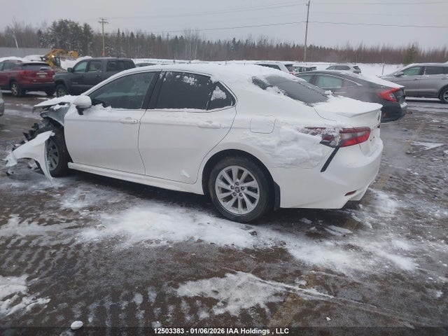 4T1G11AK3RU878203 Toyota CAMRY SE