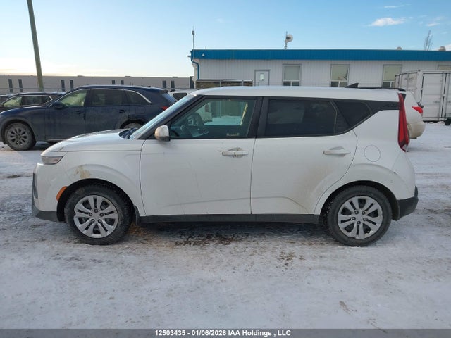 KNDJ23AU2L7701118 KIA SOUL LX