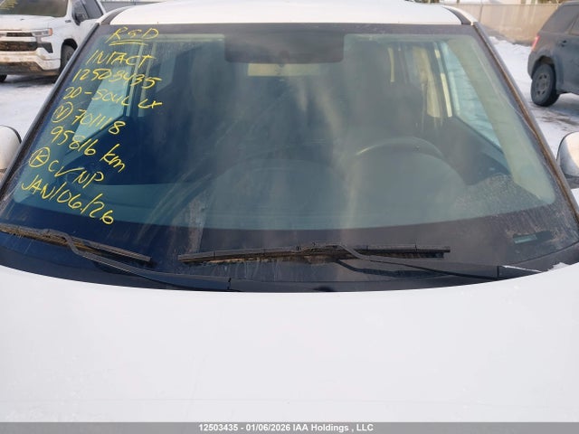 KNDJ23AU2L7701118 KIA SOUL LX