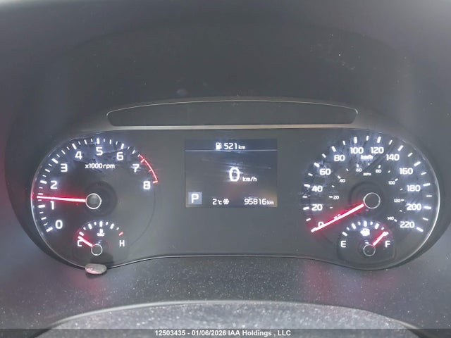 KNDJ23AU2L7701118 KIA SOUL LX