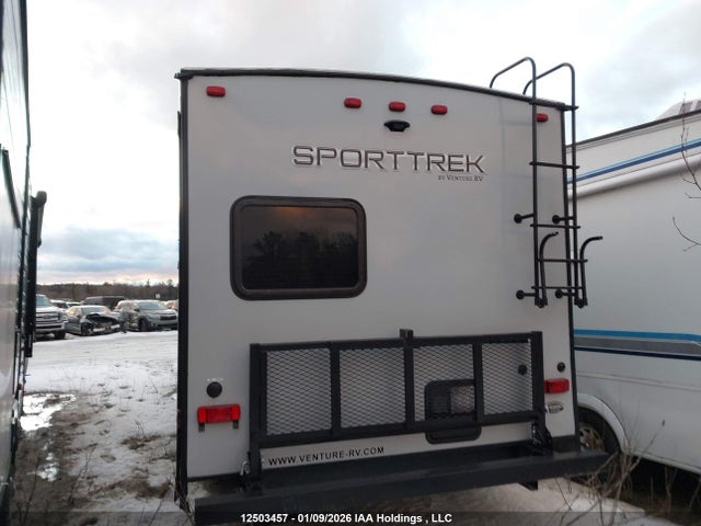 4EZT13221L8044250 Kzrv Trailer