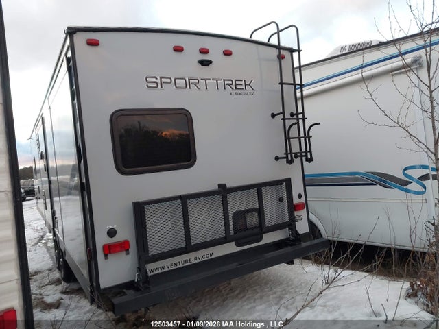 4EZT13221L8044250 Kzrv Trailer
