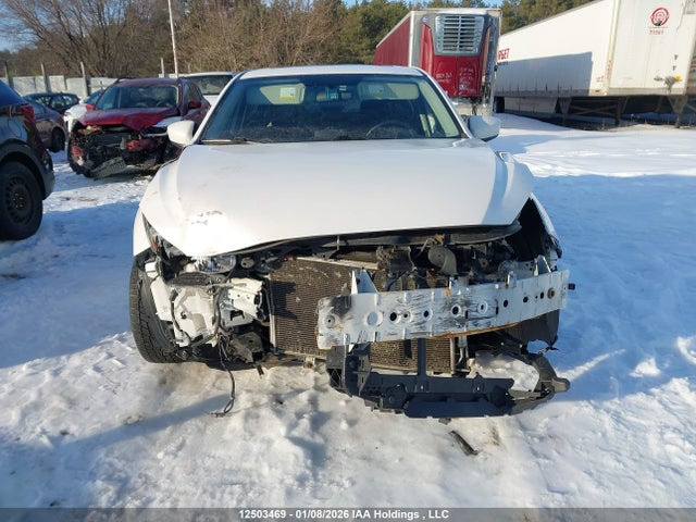 3MZBM1V75EM103666 Mazda 3 TOURING