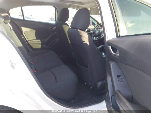 3MZBM1V75EM103666 Mazda 3 TOURING