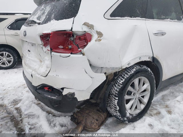 5XYPGDA54JG390382 KIA Sorento Lx/l