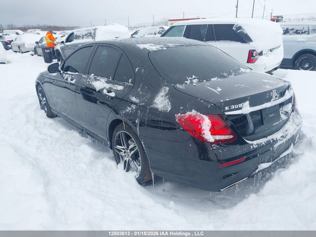 WDDZF4KB5KA691492 Mercedes-Benz E 300 4matic