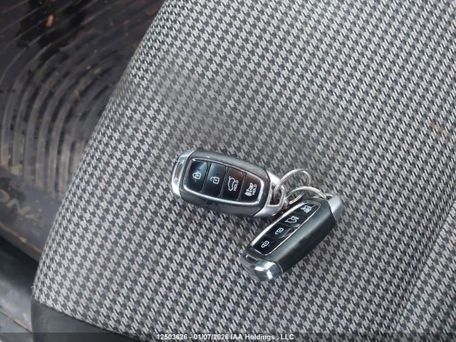 12503626 :رقم المزاد ، KM8K3CA56JU096623 vin ، 2018 Hyundai Kona Limited مزاد بيع