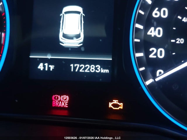 12503626 :رقم المزاد ، KM8K3CA56JU096623 vin ، 2018 Hyundai Kona Limited مزاد بيع