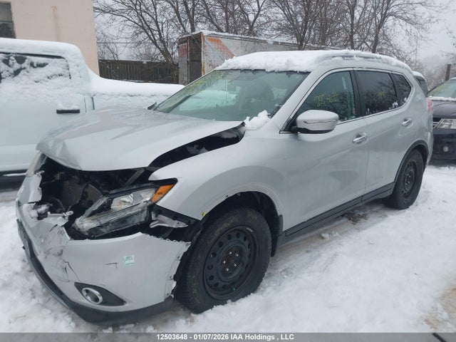 2015 Nissan Rogue S/sl/sv მანქანა იყიდება აუქციონზე, vin: 5N1AT2MTXFC828684, აუქციონის ნომერი: 12503648