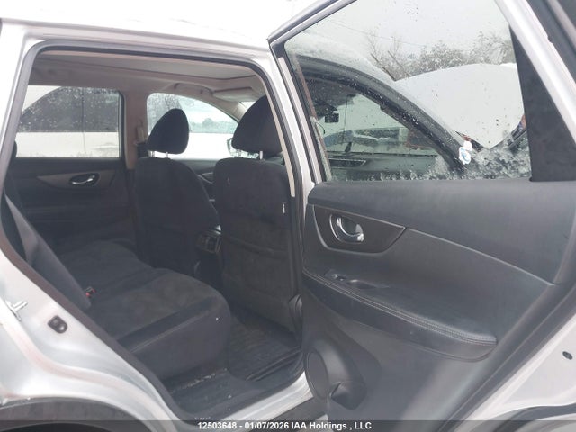 2015 Nissan Rogue S/sl/sv მანქანა იყიდება აუქციონზე, vin: 5N1AT2MTXFC828684, აუქციონის ნომერი: 12503648