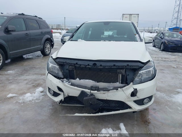 Mercedes-Benz B250 2014 WDDMH4EB4EJ186368 Image 11