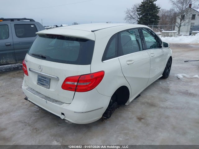 Mercedes-Benz B250 2014 WDDMH4EB4EJ186368 Image 4
