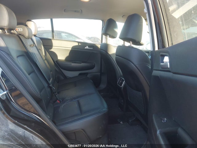 KNDPNCAC5J7313998 KIA Sportage