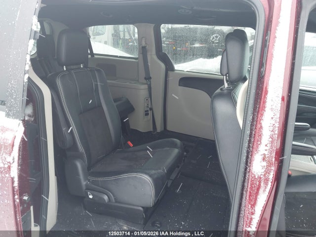 2C4RDGBGXKR643642 Dodge Grand Caravan Se