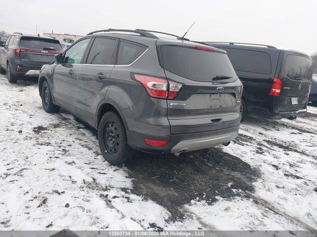 1FMCU0GD5HUA86030 Ford ESCAPE SE