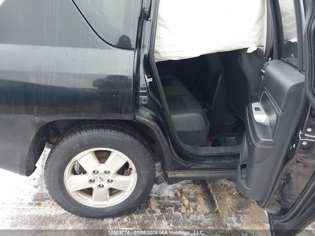 12503774 :رقم المزاد ، 1C4NJDAB2ED840856 vin ، 2014 Jeep Compass مزاد بيع