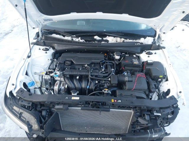 KMHLM4DGXSU038004 Hyundai Elantra