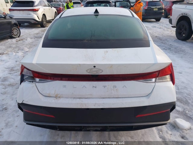 KMHLM4DGXSU038004 Hyundai Elantra