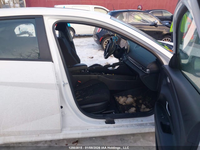 KMHLM4DGXSU038004 Hyundai Elantra