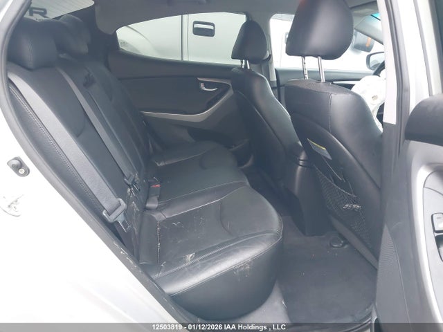 KMHDH4AH8FU304163 Hyundai Elantra