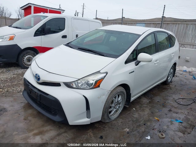JTDZN3EU1FJ024848 Toyota PRIUS V