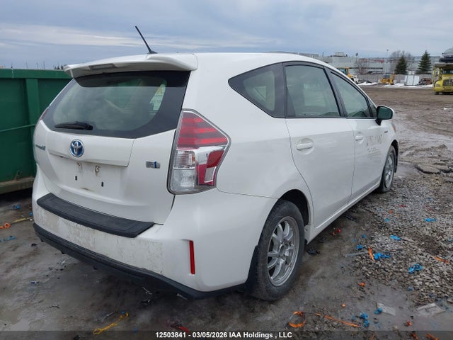 JTDZN3EU1FJ024848 Toyota PRIUS V