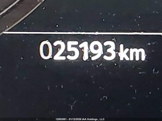 SALE27EU7P2238598 Land Rover Defender X-dynamic Se