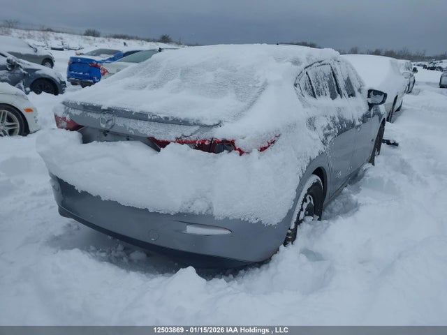 Mazda 3 2014 3MZBM1V73EM105643 Image 4