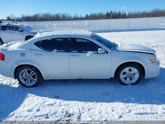 1C3CDZCB4EN102564 Dodge Avenger Sxt