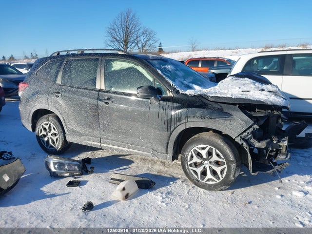 JF2SKEGC6KH576794 Subaru Forester Premium