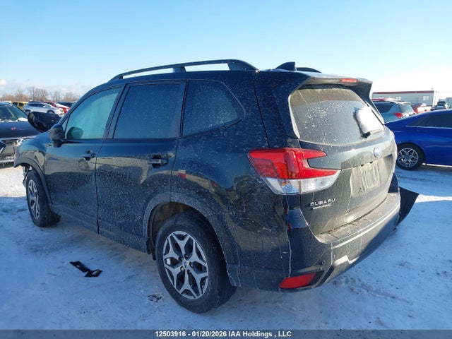 JF2SKEGC6KH576794 Subaru Forester Premium