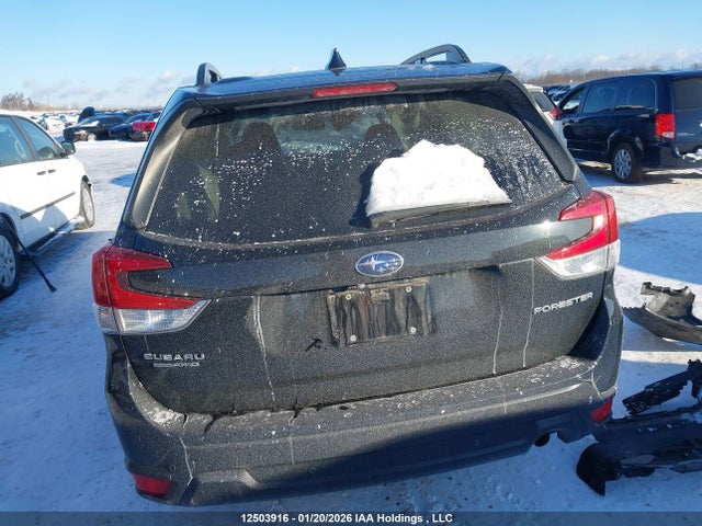 JF2SKEGC6KH576794 Subaru Forester Premium