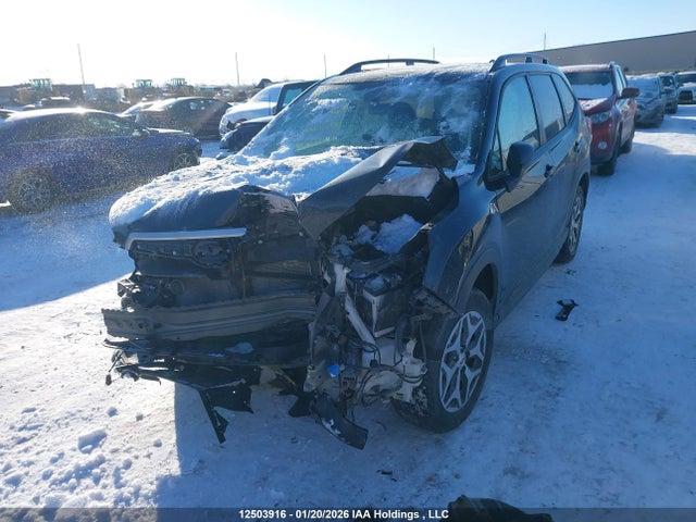 JF2SKEGC6KH576794 Subaru Forester Premium