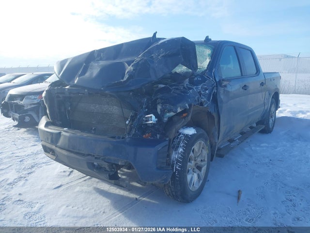 1GCUYBEF4MZ118394 Chevrolet Silverado K1500 Custom