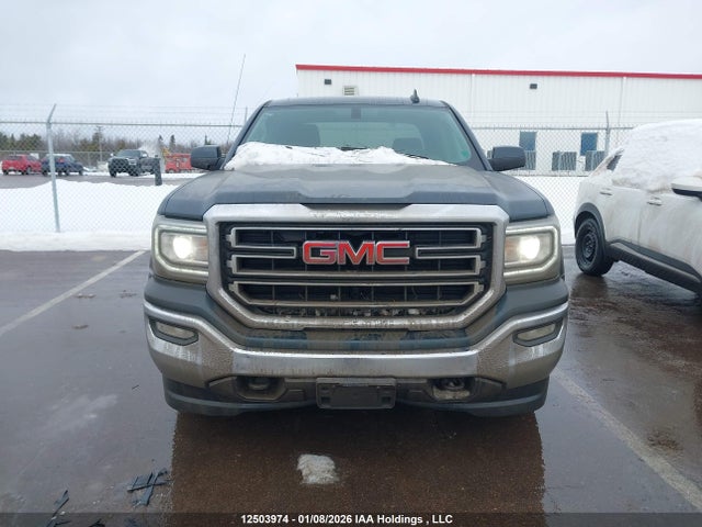 3GTU2MEH5JG260635 GMC Sierra 1500 Sle