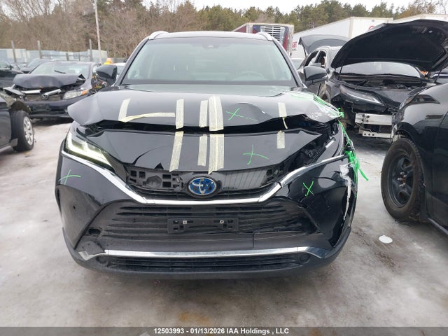 Toyota Venza Xle 2022 JTEAAAAH5NJ115931 Image 12