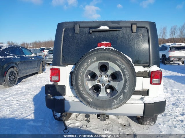 1C4BJWEG8JL902622 Jeep Wrangler Jk Unlimited Sahara