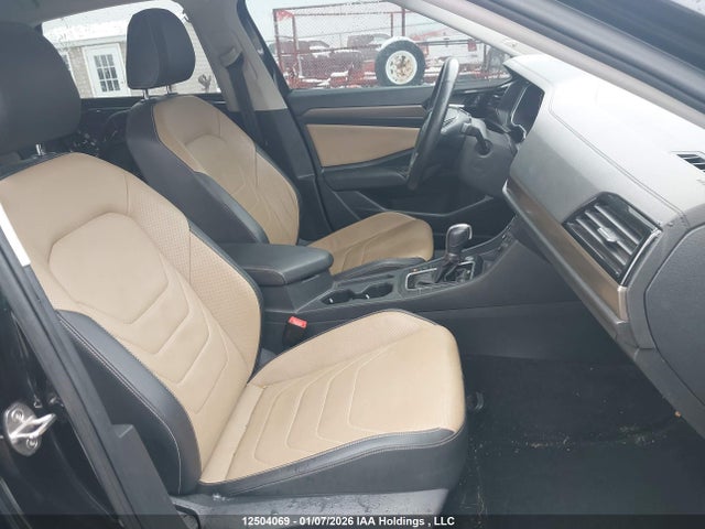 3VWG57BU7KM274365 Volkswagen Jetta 1.4 Tsi Execline