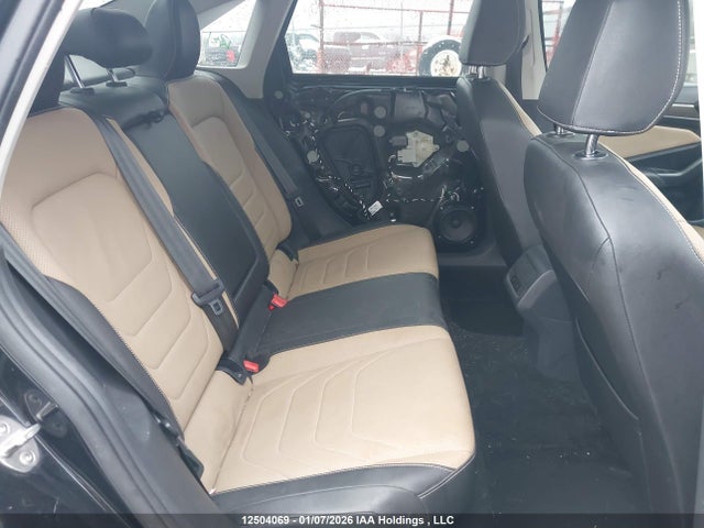 3VWG57BU7KM274365 Volkswagen Jetta 1.4 Tsi Execline