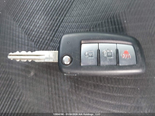 12504190 :رقم المزاد ، 5N1AT2MV3FC876383 vin ، 2015 Nissan Rogue S/sl/sv مزاد بيع