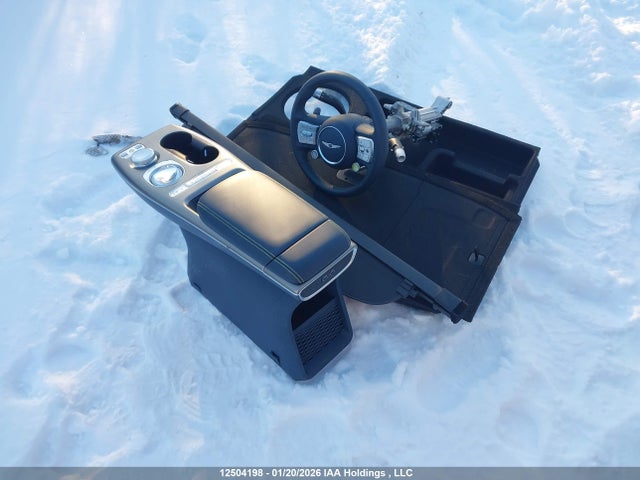 Genesis Gv60 Performance 2024 KMUKEDSB6RU022958 Image 12