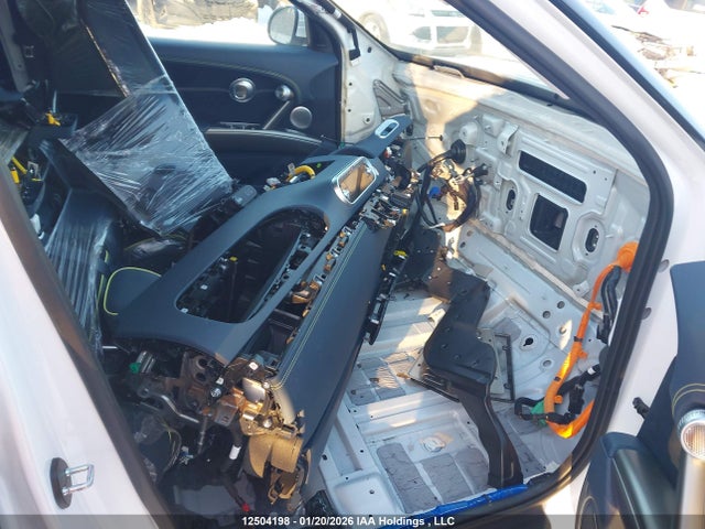 Genesis Gv60 Performance 2024 KMUKEDSB6RU022958 Image 6