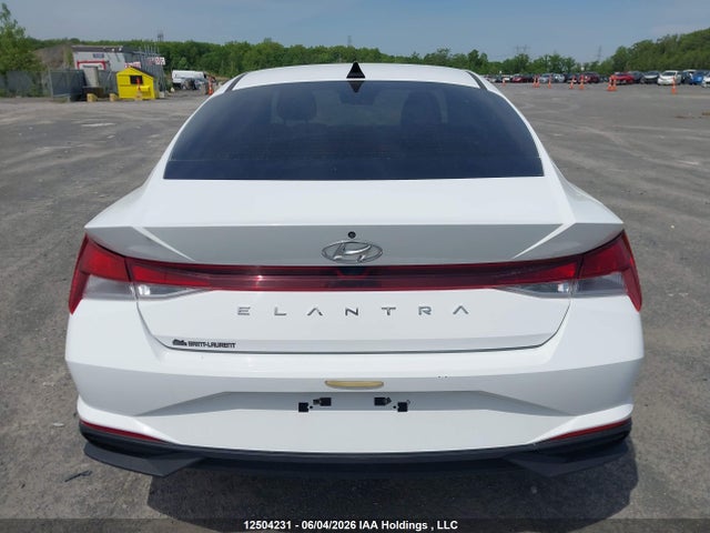 12504231 :رقم المزاد ، KMHLM4AG3NU244211 vin ، 2022 Hyundai Elantra مزاد بيع