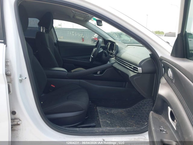 12504231 :رقم المزاد ، KMHLM4AG3NU244211 vin ، 2022 Hyundai Elantra مزاد بيع